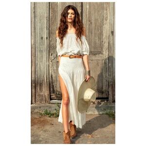 Spell & The Gypsy Collective VINTAGE Bambi Eyelet Split Maxi Skirt Size Large